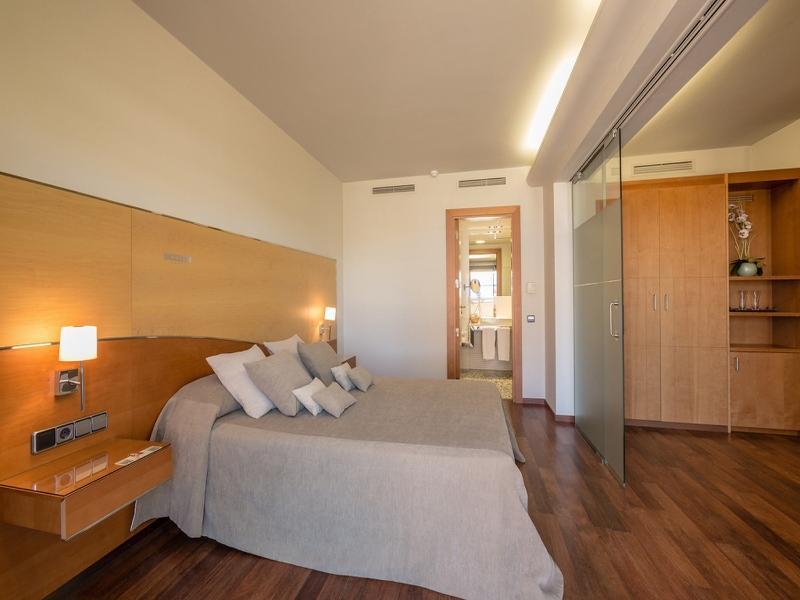 Hotel Rull 3*